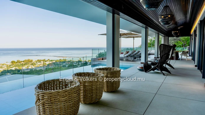 Ultra-Luxury Villa with Panoramic Lagoon Views in Black River, Mauritius