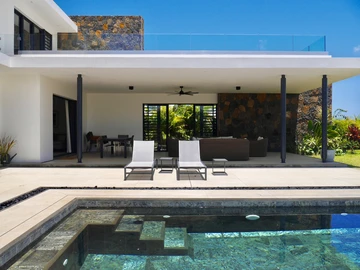 4 Bedroom Villa