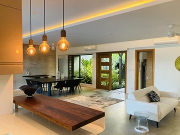4 Bedroom Villa