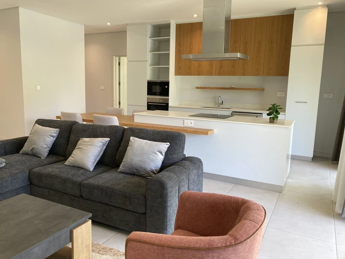Exquisite Ground-Floor Apartment Steps from the Beach
