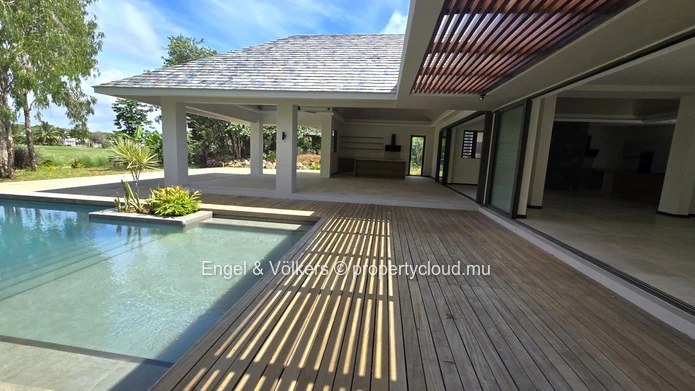 Elegant 4-Bedroom Villa in Anahita Golf & Spa Resort