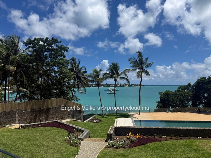 Beachfront Freehold Apartment for Sale – Accessible to Locals & Foreign Buyers