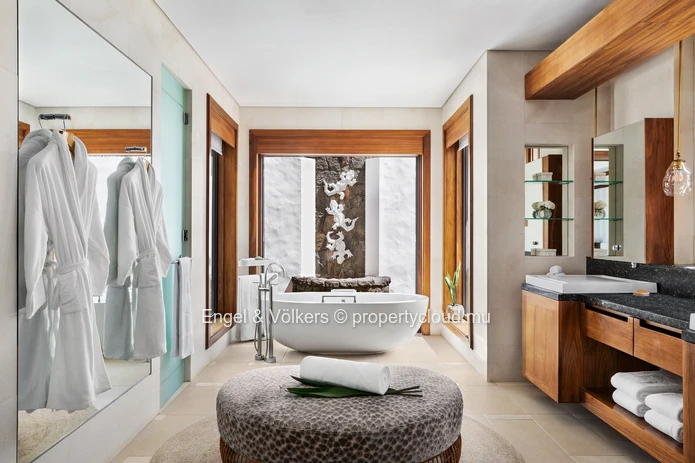 Exclusive Beachfront Villa Connected to a Prestigious 5-Star Resort