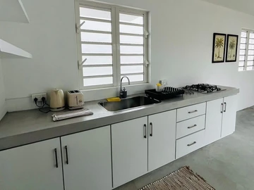 9 Bedroom Apartment