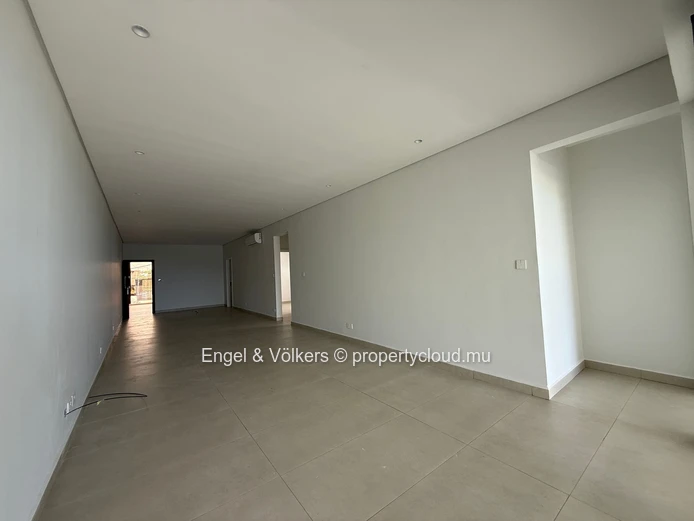 Beachfront Freehold Apartment for Sale – Accessible to Locals & Foreign Buyers