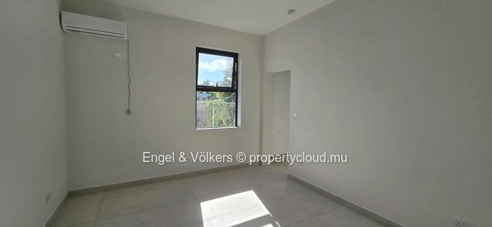 Luxury Sea-View Apartment in Tamarin – A Unique Coastal Living Experience