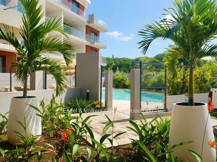 or Rent – Modern 3-Bedroom Apartment with Pool View – Premium Residence in Trou aux Biches