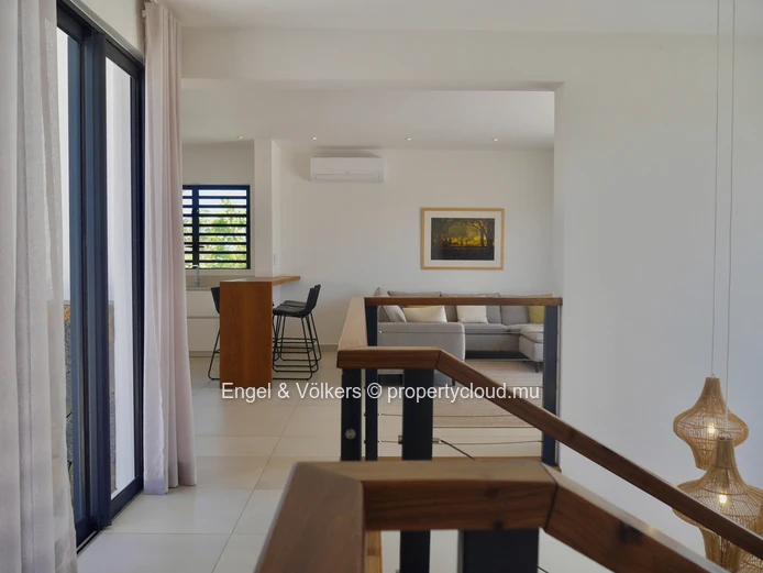 Exceptional Villa Bridging Ocean Luxury and Golfside Tranquility