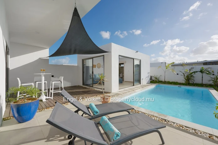 Contemporary Villa for Sale in Pereybere – Mauritian Citizens Only