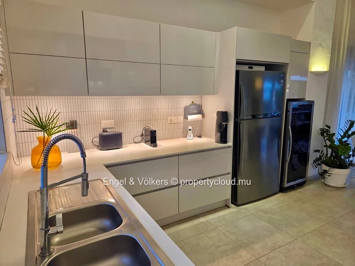 Exceptional and Spacious Villa in Forêt Daruty