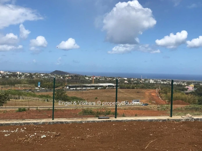 Serviced Land in Prestigious Moka with Mountain and Sea Views