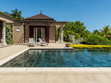 4 Bedroom Villa