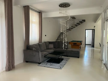Maison de 5 Chambres