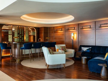 4 Bedroom Villa