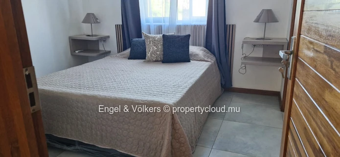 FOR RENT : 3 Bedroom apartment with rooftop in Flic en Flac