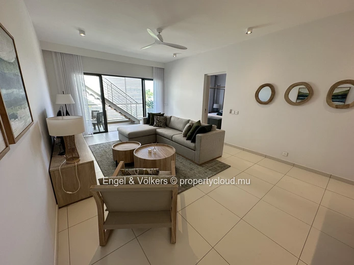Penthouse Perfection with Rooftop Terrace in Pereybere