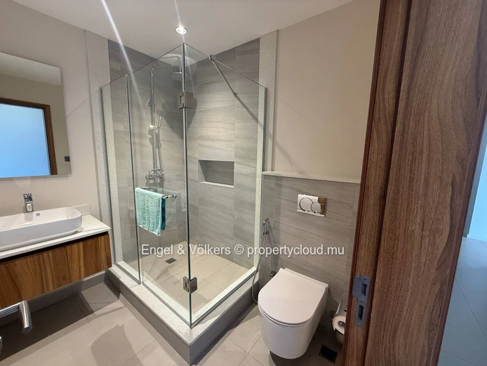 Exquisite Penthouse at Verdant Garden – A Refined Urban Oasis