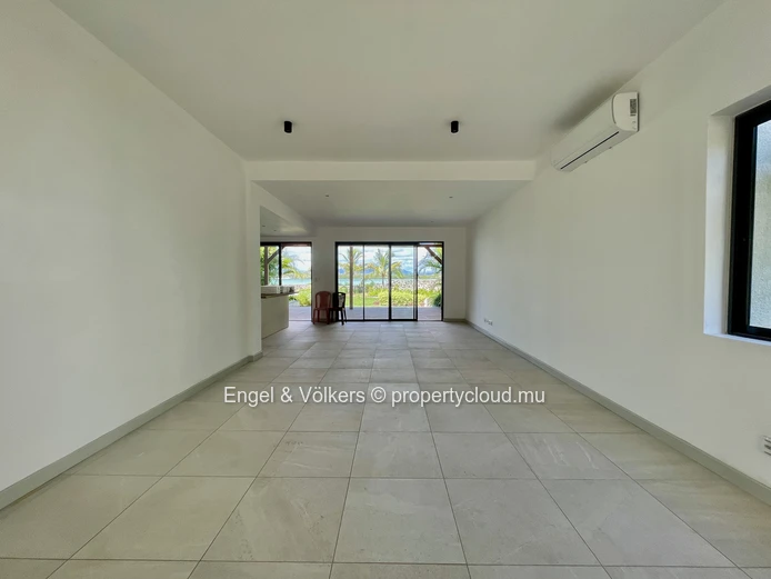 Exclusive 4-Bedroom Waterfront Residence