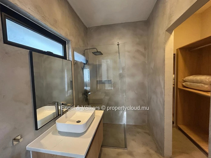 Brand-New 3-Bedroom Villa for Rent in Calodyne
