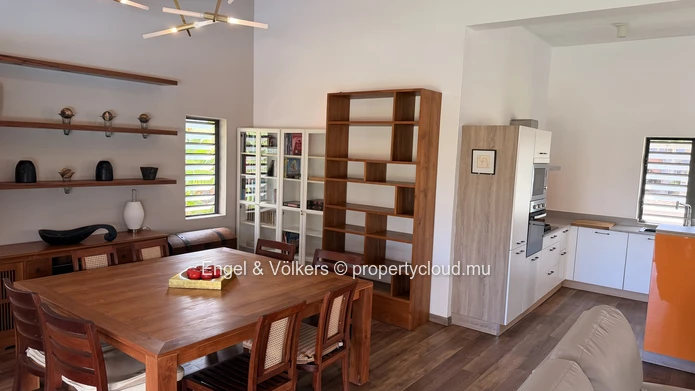 Elegant Villa with Private Pool in Balaclava