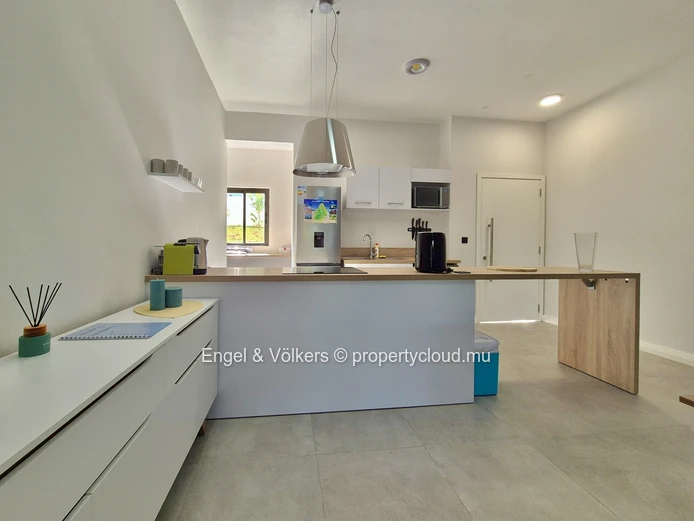 Modern Ground-Floor Apartment in the Heart of Tamarin