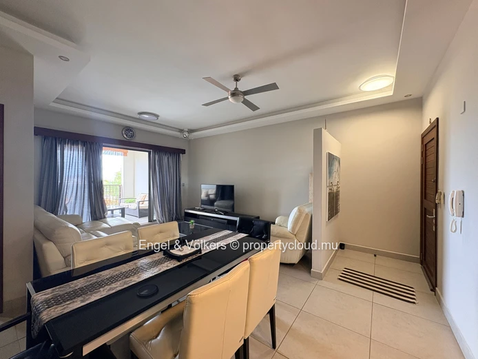 FOR RENT - Apartment in Tamarin