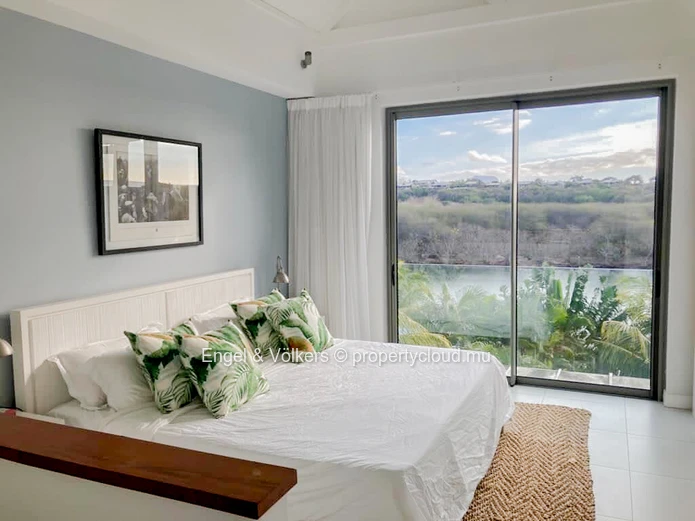 Exquisite Penthouse for Rent on the beautiful West Coast