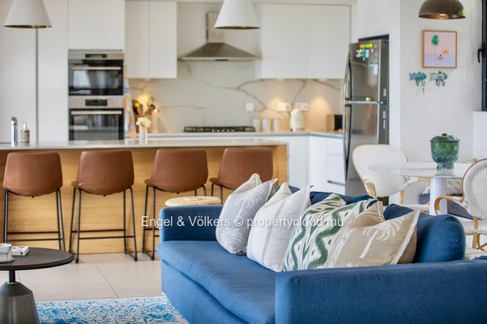 Spectacular Villa with Panoramic Sea and Mountain Views