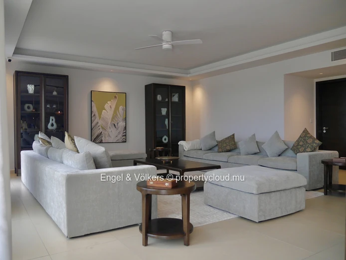 Luxury Sea View Penthouse in Grand Gaube – 4 Ensuite Bedrooms & Spectacular Terrace