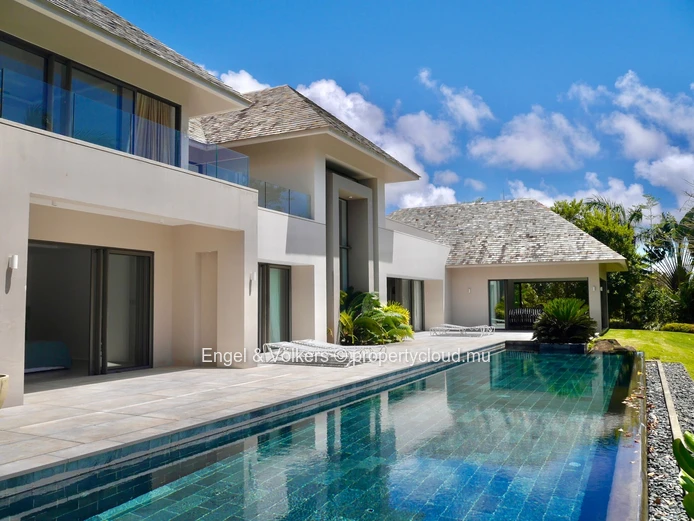 Exquisite 4-Bedroom Villa at Anahita Golf Resort – Where Comfort Meets Elegance