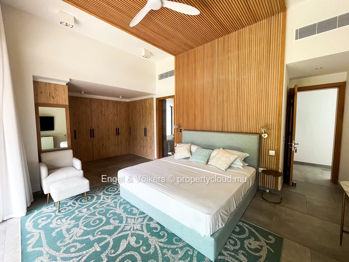 A Rare Masterpiece of Luxury Living in Pereybere