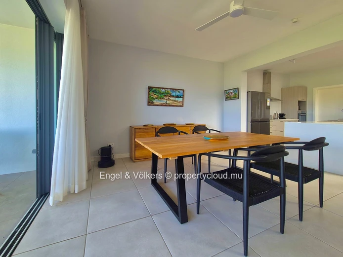 Modern 4-Bedroom Duplex with Private Pool & Gold Membership Benefits