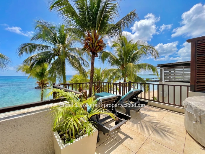 Rare Beachfront Penthouse for RENT
