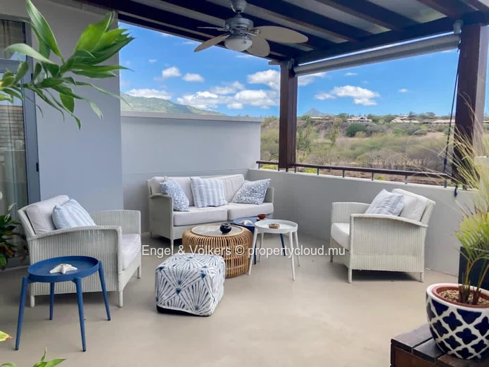 Exquisite Penthouse for Rent on the beautiful West Coast