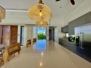 4 Bedroom Villa
