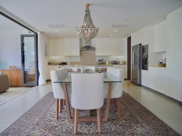 4 Bedroom Villa