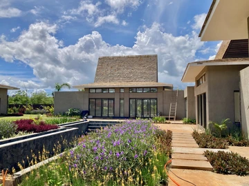 4 Bedroom Villa