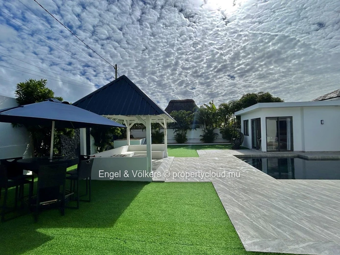 Exceptional 5-Bedroom Villa for Sale – Accessible to Foreign Buyers
