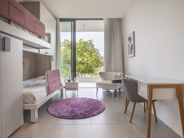 5 Bedroom Villa