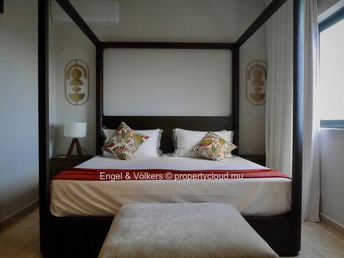 Luxury Sea View Penthouse in Grand Gaube – 4 Ensuite Bedrooms & Spectacular Terrace