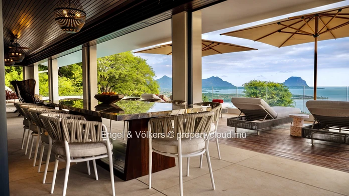 Ultra-Luxury Villa with Panoramic Lagoon Views in Black River, Mauritius