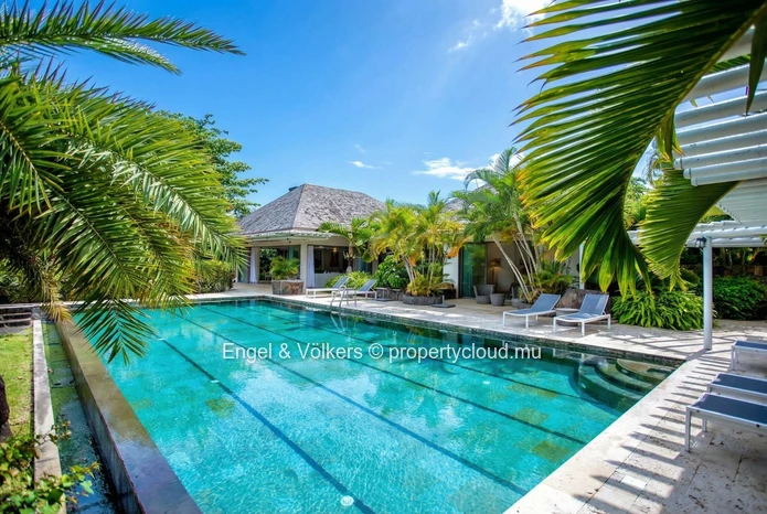 Elegant Tropical Villa at Anahita Golf Resort