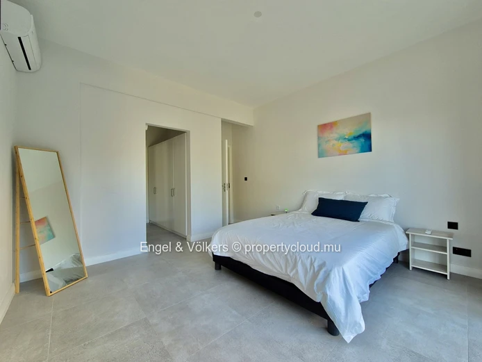 Modern Ground-Floor Apartment in the Heart of Tamarin