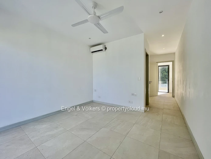 Exclusive 4-Bedroom Waterfront Residence