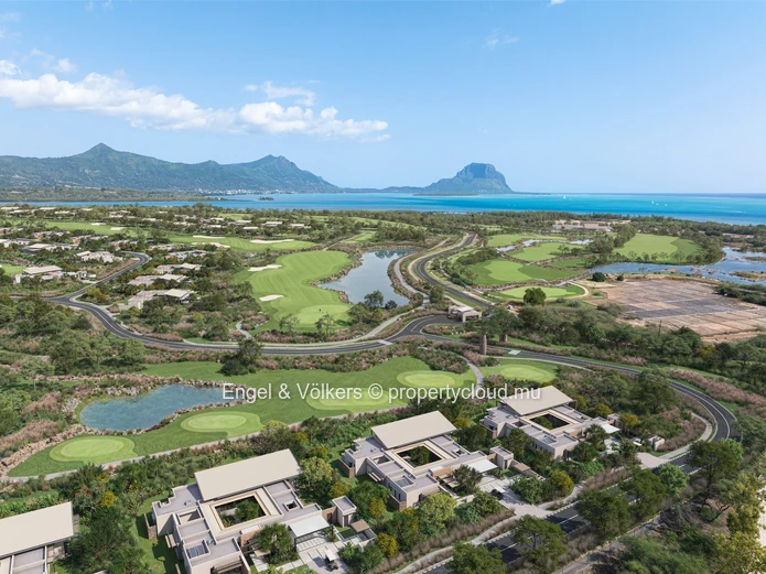 Villa W – Tropical Living in a Premier Coastal Estate