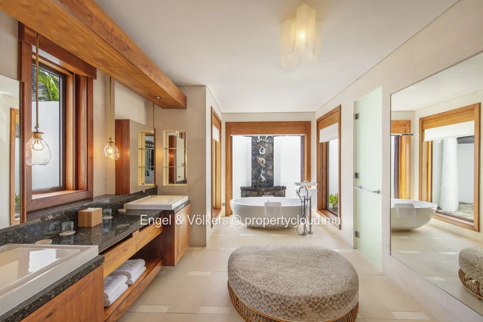 Exclusive Beachfront Villa Connected to a Prestigious 5-Star Resort