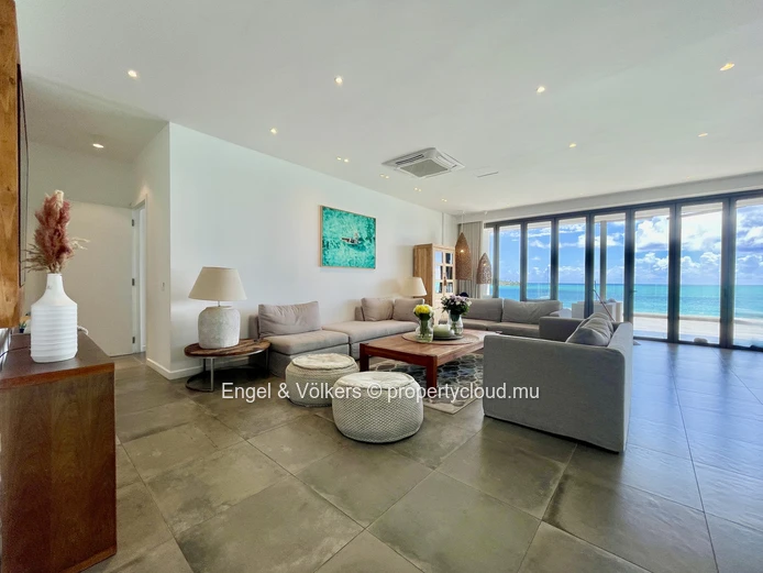 Beachfront Penthouse for Rent in Grand Baie