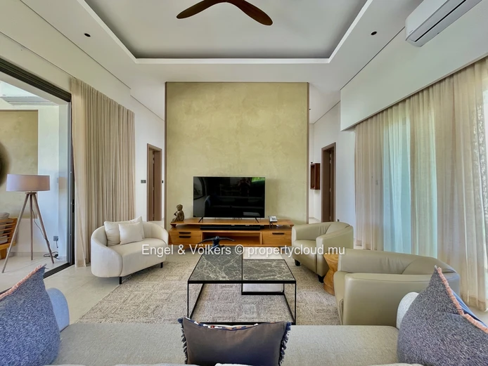 A Lush Private Sanctuary with Century-Old Banyan Trees