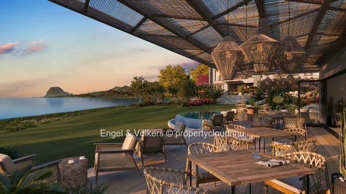 Luxury 3-Bedroom Penthouse for Sale with panoramic Sea Views