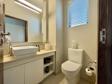3 Bedroom Apartment
